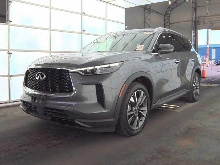 2024 Infiniti QX60 Luxe photo 1