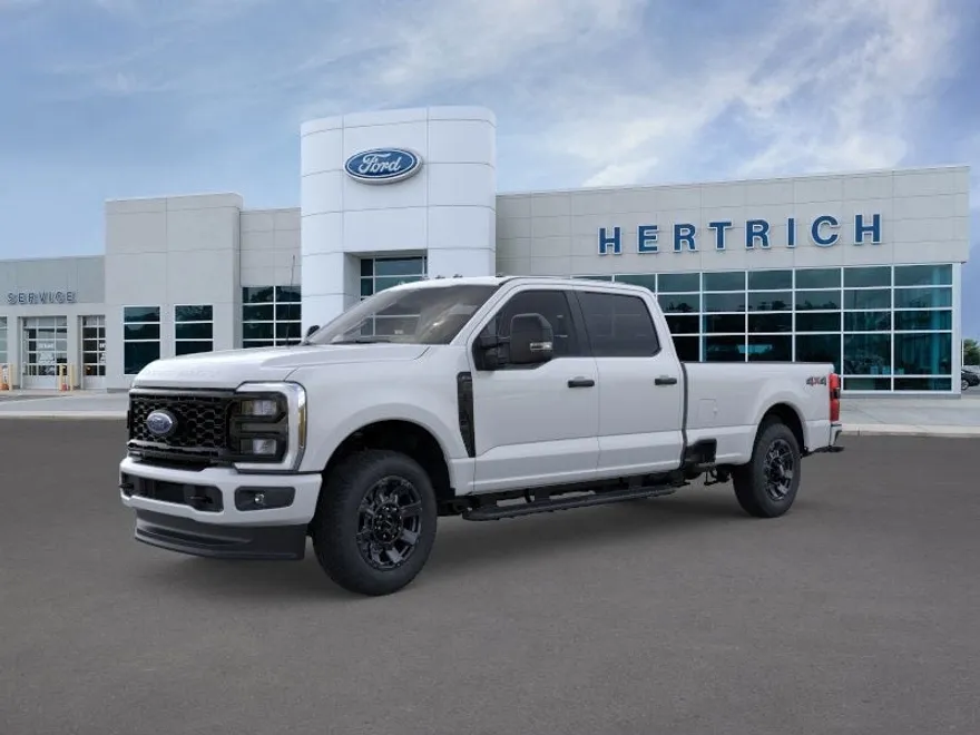 2026 Ford F-250 photo 1