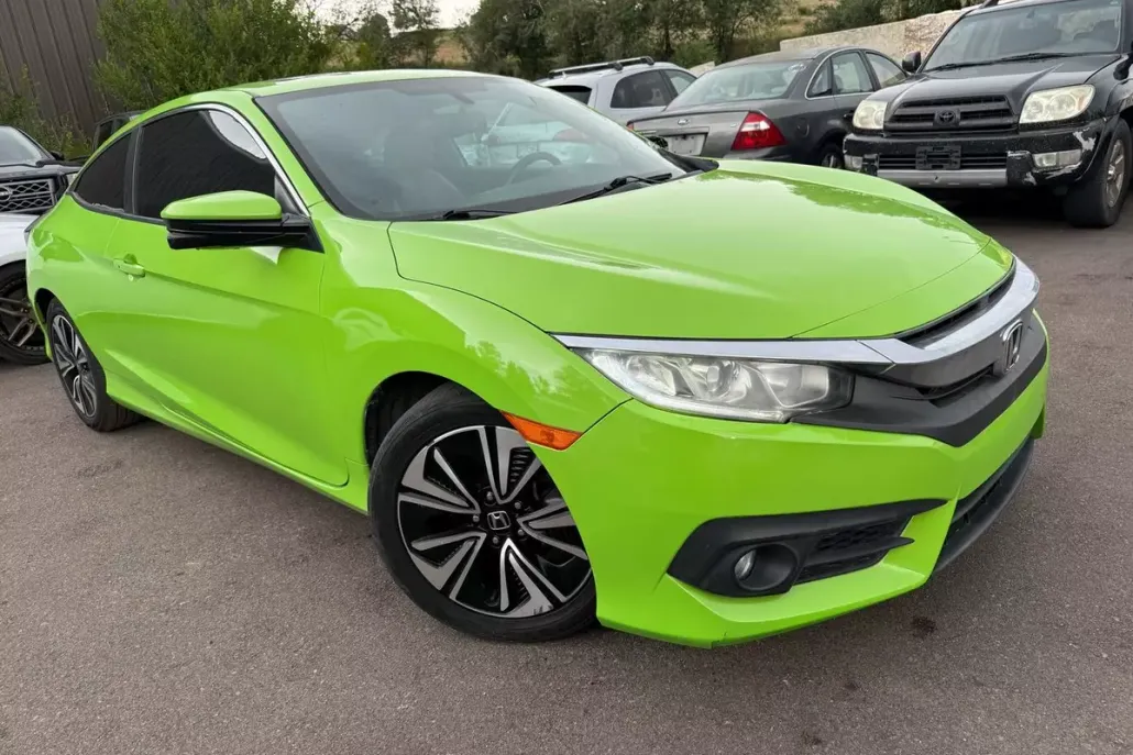 2016 Honda Civic EX-L photo 1