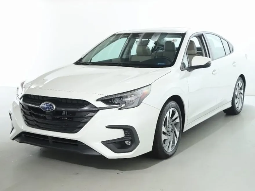 2023 Subaru Legacy Limited photo 1