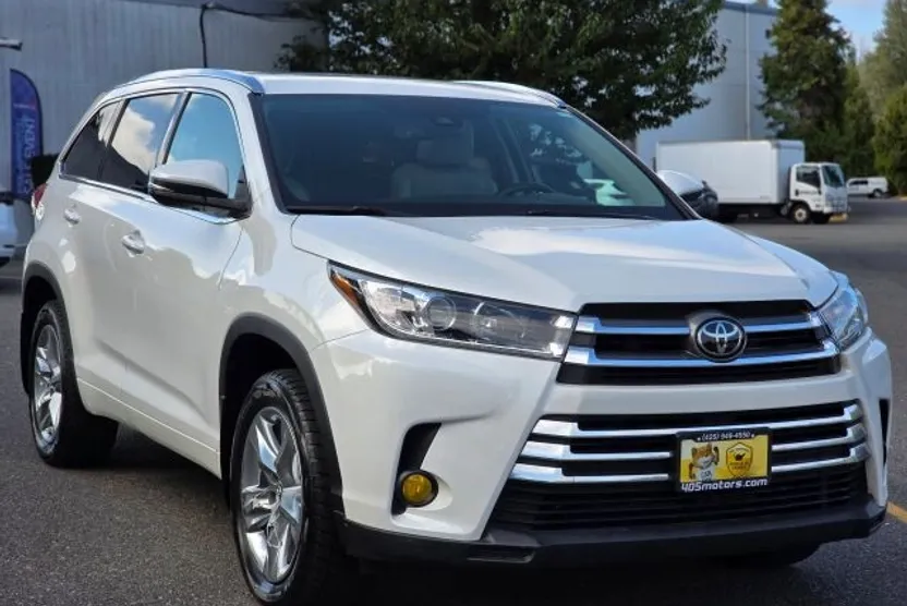 2018 Toyota Highlander Limited Sport photo 1