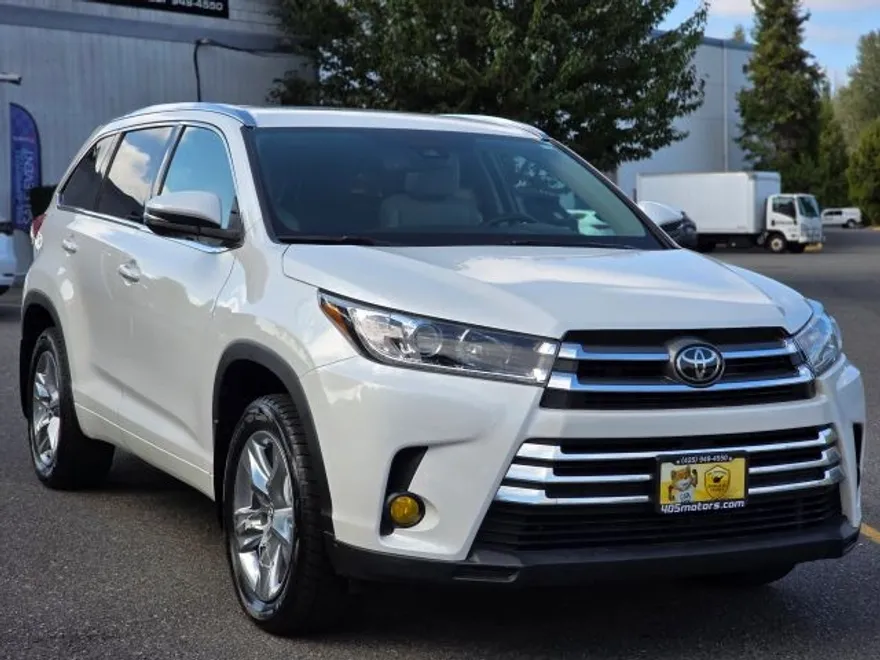 2018 Toyota Highlander Limited Sport photo 1