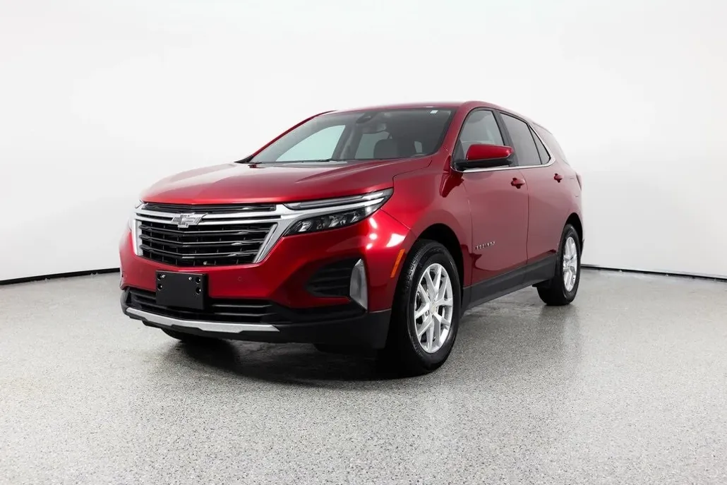 2023 Chevrolet Equinox photo 1