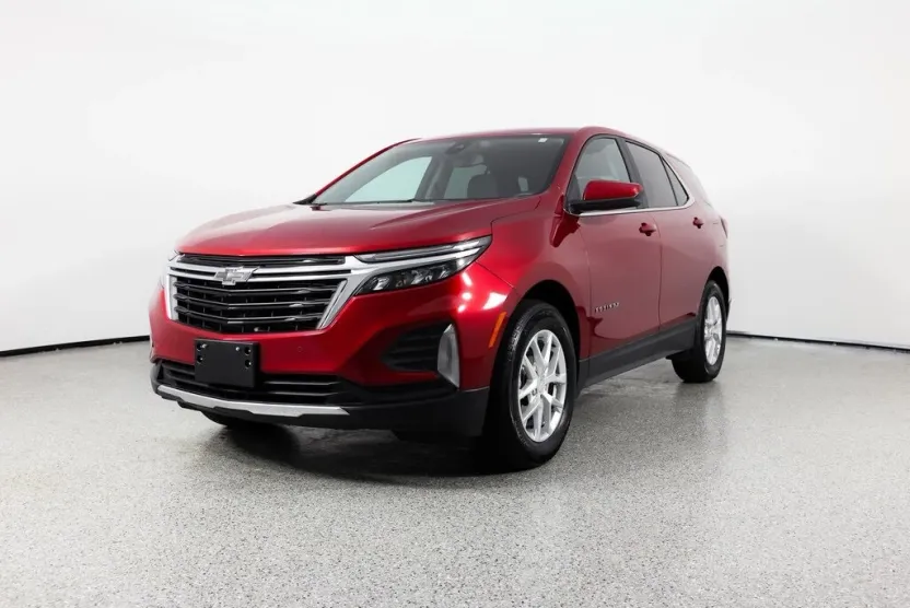 2023 Chevrolet Equinox photo 1