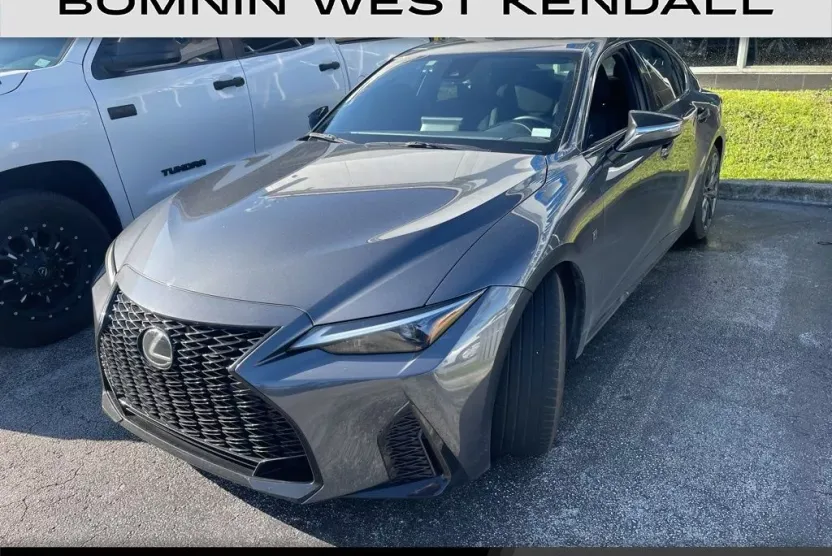 2024 Lexus IS 350 F SPORT photo 1