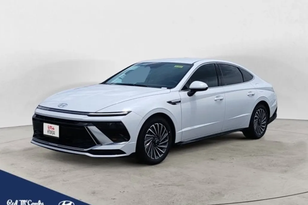 2025 Hyundai Sonata Hybrid SEL photo 1