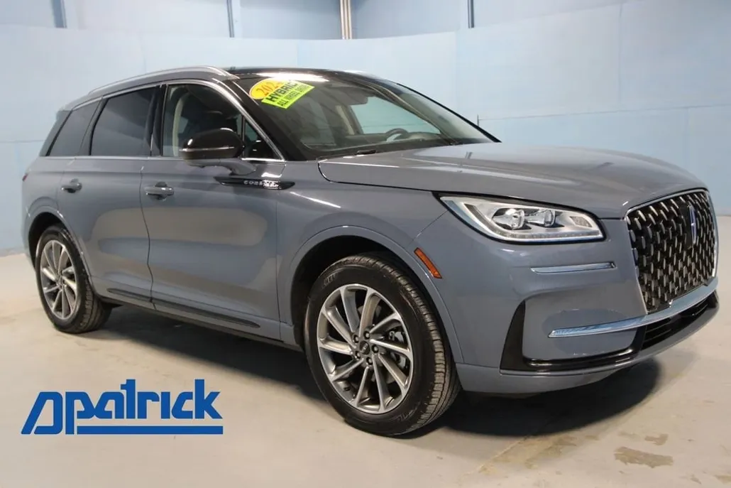 2024 Lincoln Corsair Grand Touring photo 1