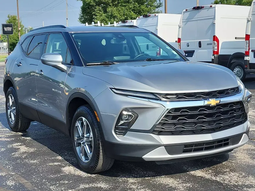 2023 Chevrolet Blazer 3LT photo 1
