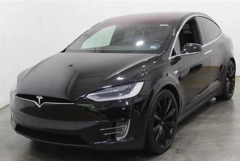 2016 Tesla Model X photo 1