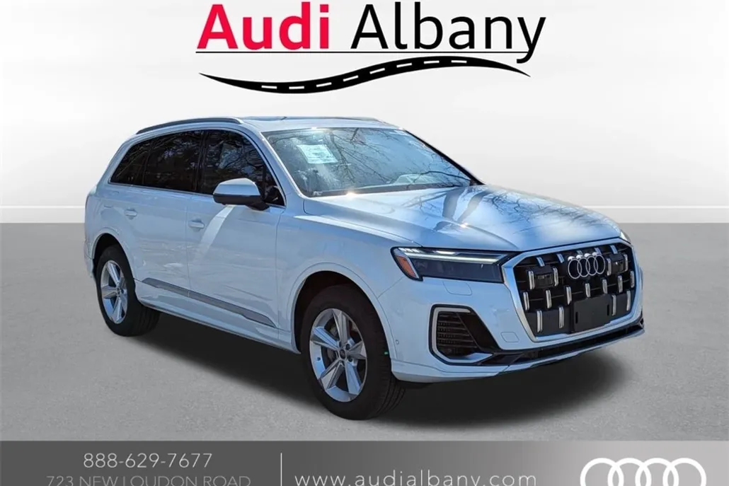 2025 Audi Q7 55 Premium photo 1