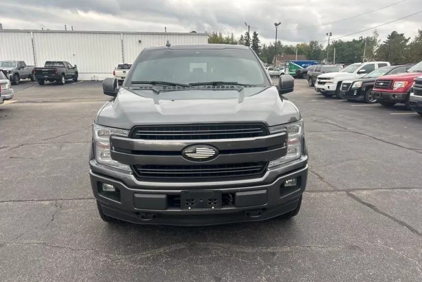 2018 Ford F-150 Lariat photo 1