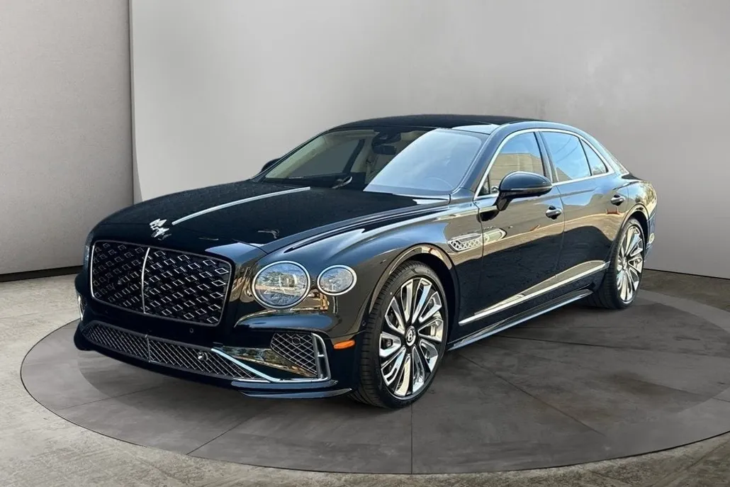 2025 Bentley Flying Spur Mulliner photo 1