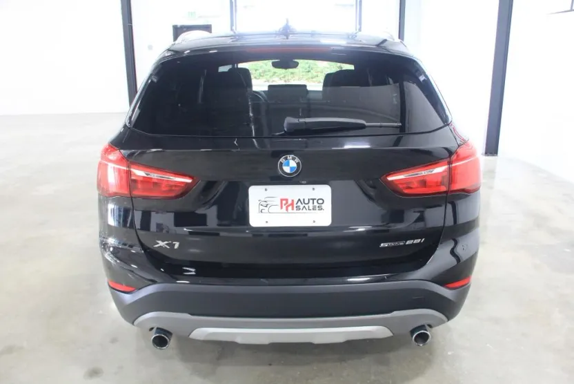 2018 Bmw X1 sDrive28i photo 1