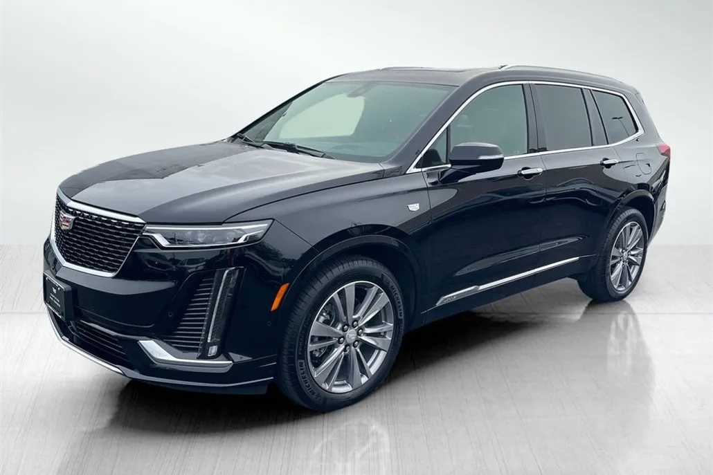 2025 Cadillac XT6 Premium Luxury photo 1
