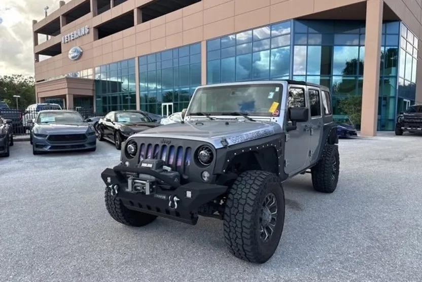 2014 Jeep Wrangler Unlimited Sport photo 1