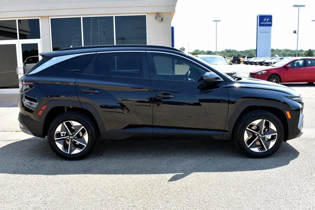 2025 Hyundai Tucson Hybrid SEL Convenience photo 1