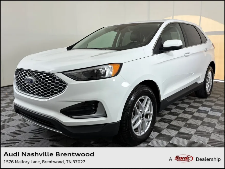 2023 Ford Edge SEL photo 1