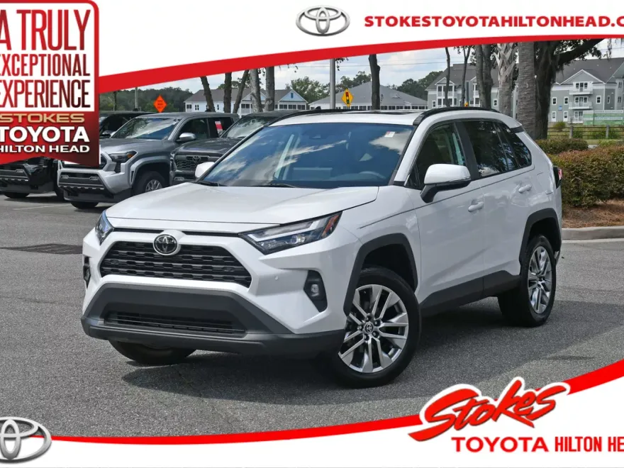 2023 Toyota RAV4 XLE Premium photo 1