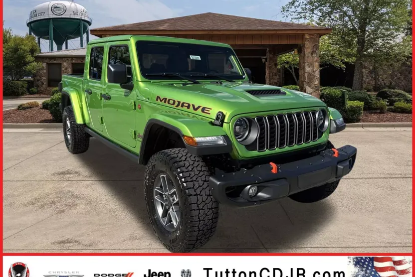 2025 Jeep Gladiator Mojave photo 1
