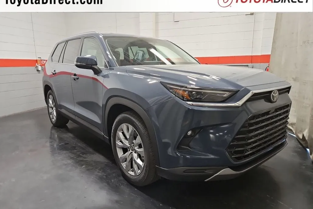 2026 Toyota Grand Highlander Limited photo 1
