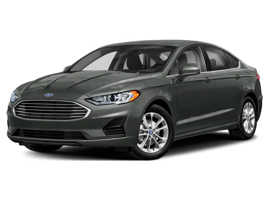 2020 Ford Fusion SE photo 1