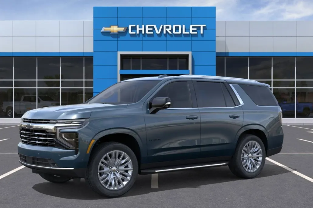 2025 Chevrolet Tahoe LT photo 1