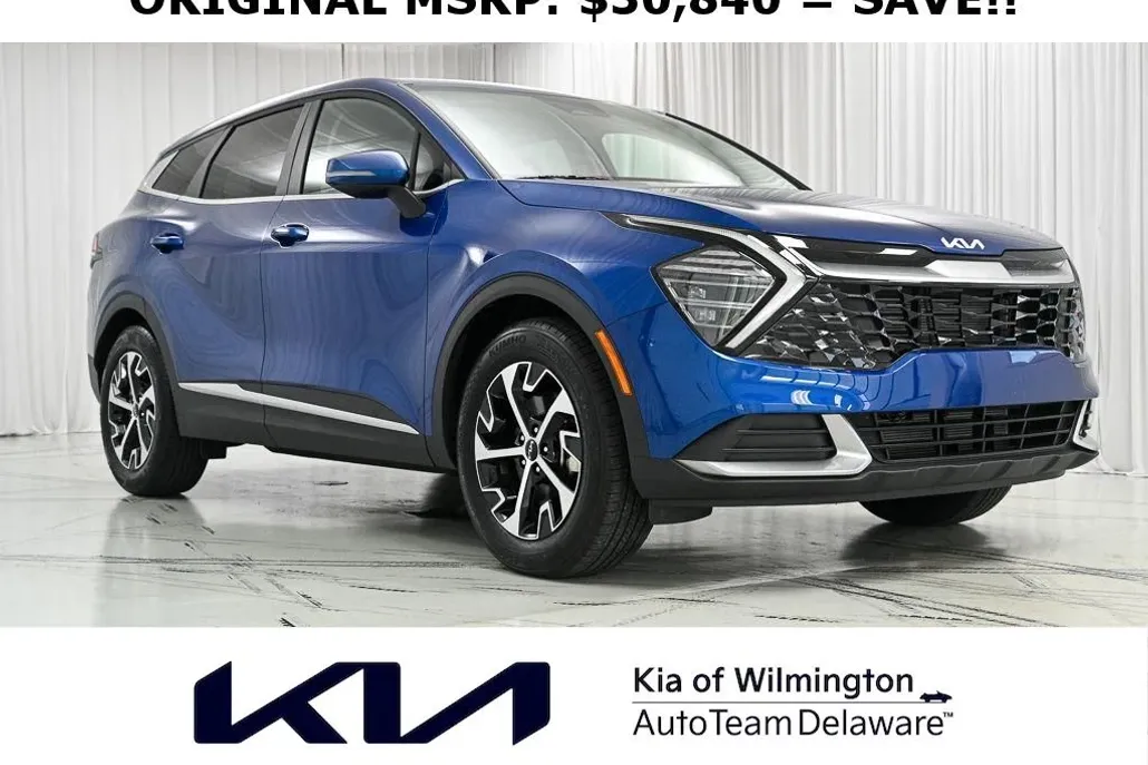 2025 Kia Sportage EX photo 1