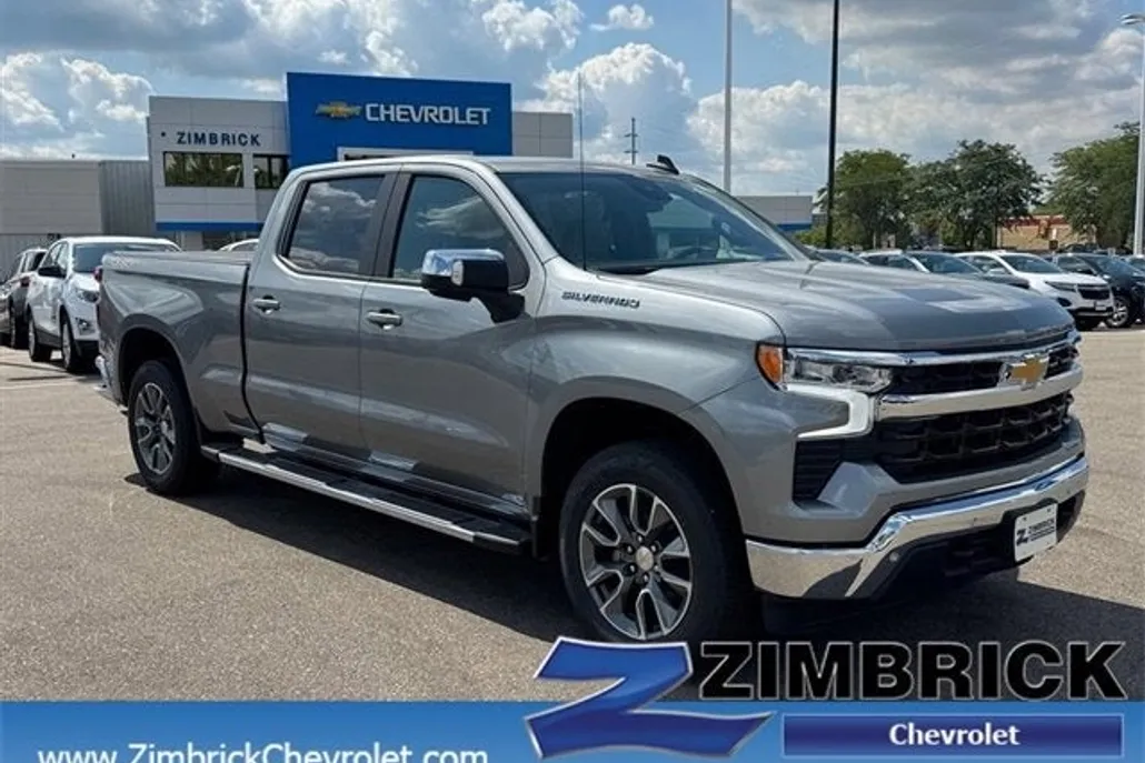 2026 Chevrolet Silverado 1500 LT photo 1