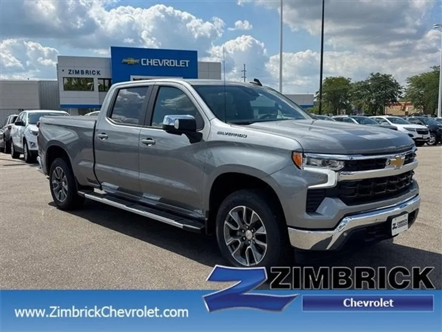 2026 Chevrolet Silverado 1500 LT photo 1