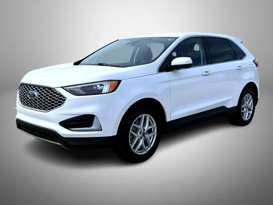2024 Ford Edge SEL photo 1