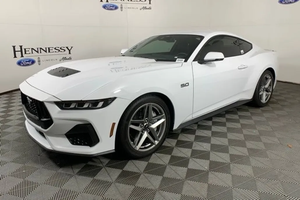 2024 Ford Mustang GT Premium photo 1