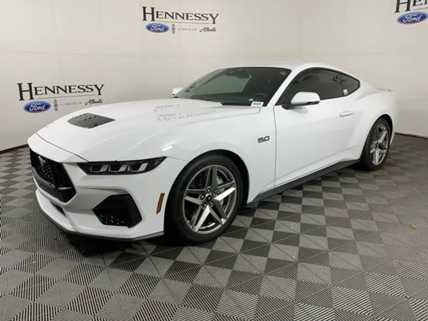 2024 Ford Mustang GT Premium photo 1