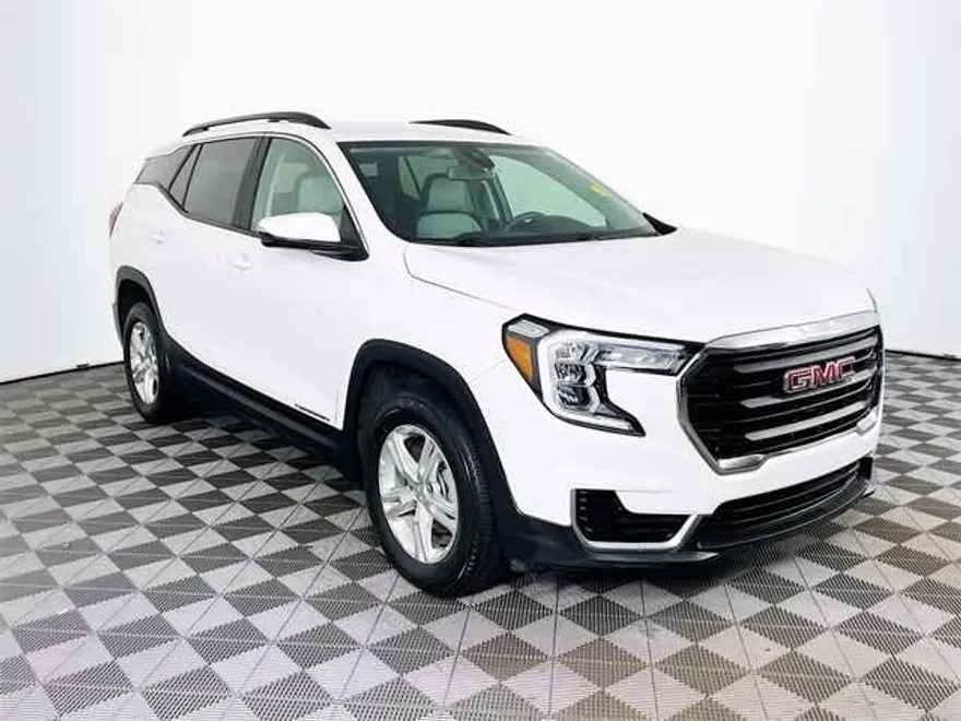 2023 Gmc Terrain SLE photo 1
