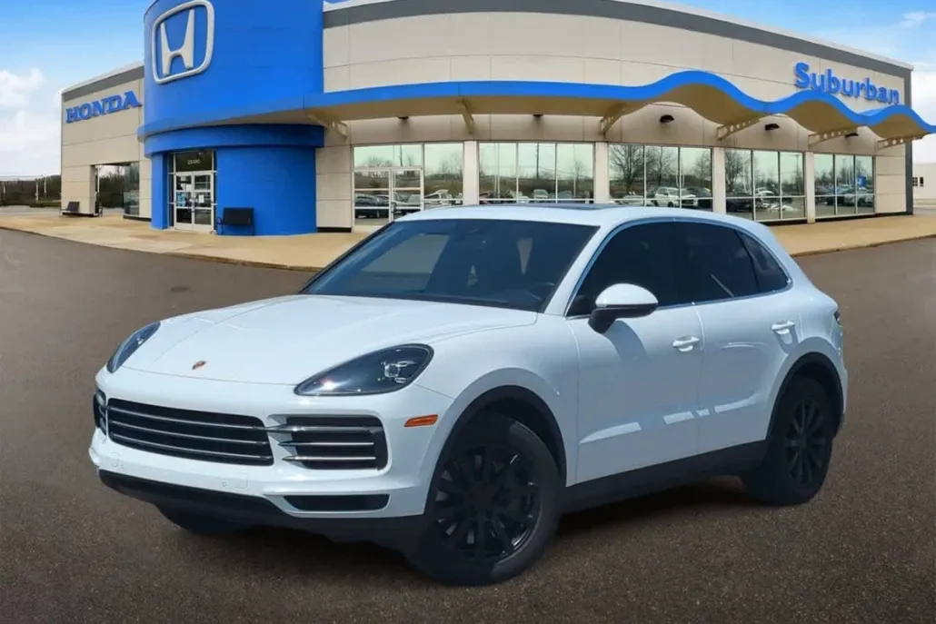 2020 Porsche Cayenne S photo 1