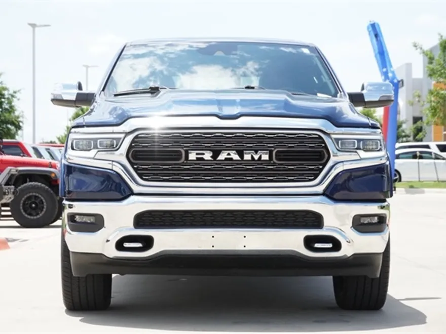 2023 Ram 1500 Limited photo 1