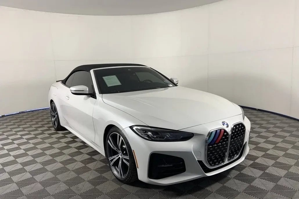 2022 Bmw 430i Convertible photo 1