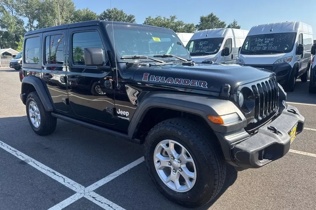 2021 Jeep Wrangler Unlimited Sport Islander photo 1