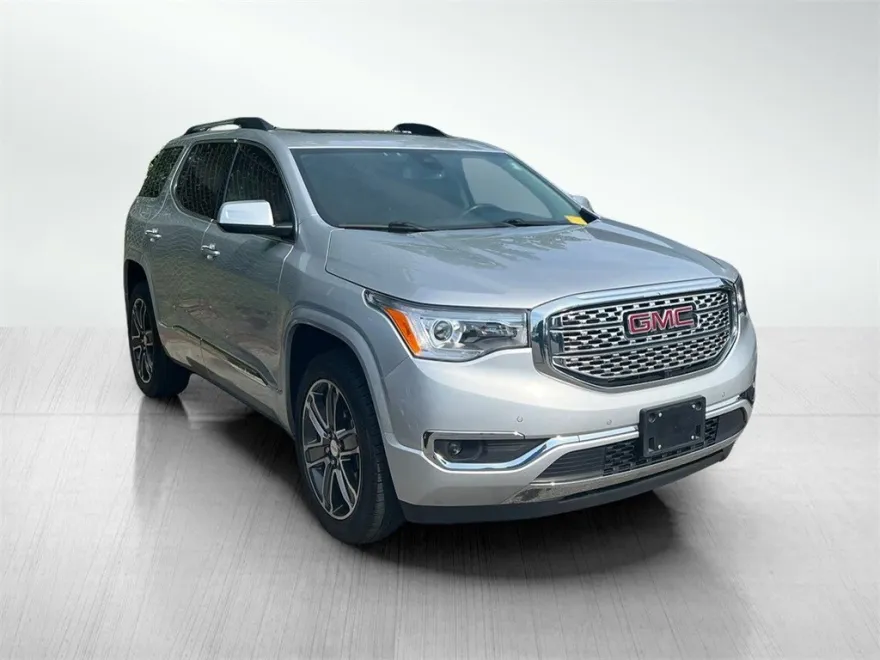 2019 Gmc Acadia Denali photo 1