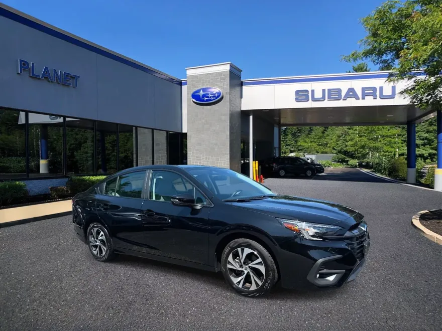 2025 Subaru Legacy Premium photo 1