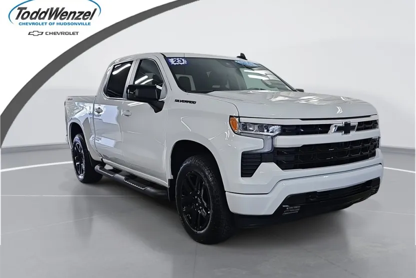 2023 Chevrolet Silverado 1500 RST photo 1