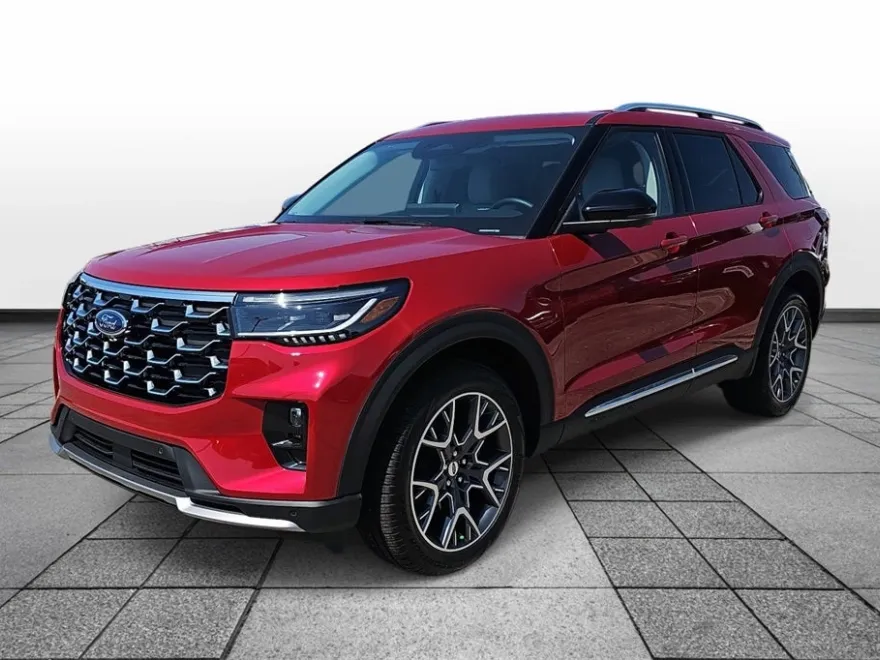 2025 Ford Explorer Platinum photo 1