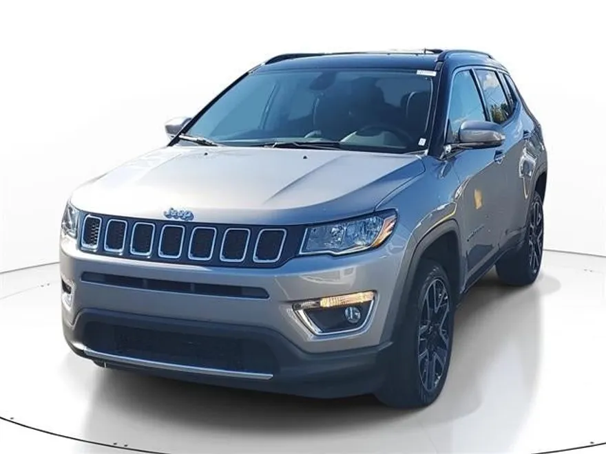 2018 Jeep Compass Base photo 1