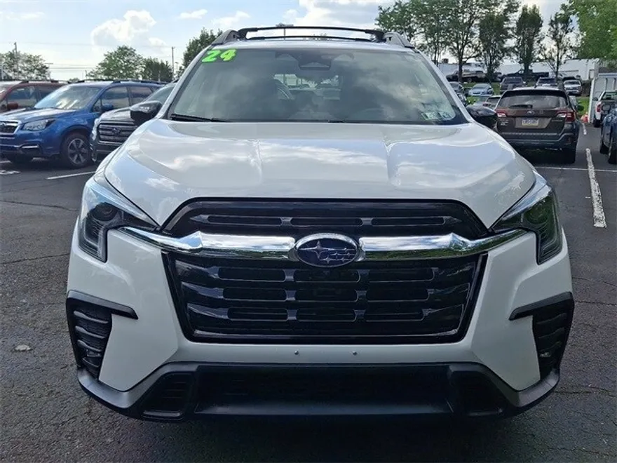 2024 Subaru Ascent Limited photo 1