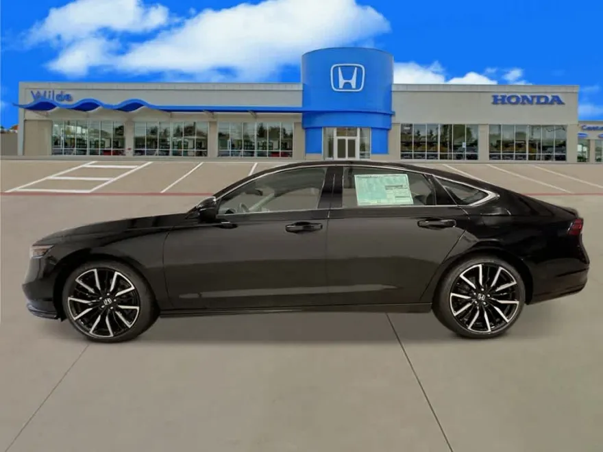 2025 Honda Accord Hybrid Touring photo 1