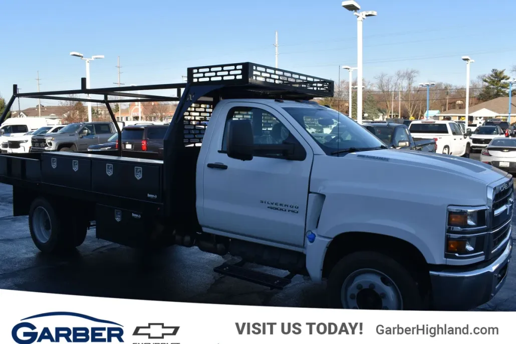 2024 Chevrolet Silverado 4500HD Work Truck photo 1
