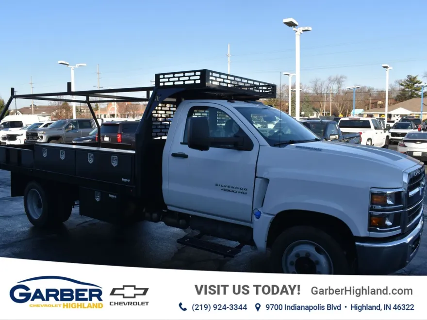 2024 Chevrolet Silverado 4500HD Work Truck photo 1