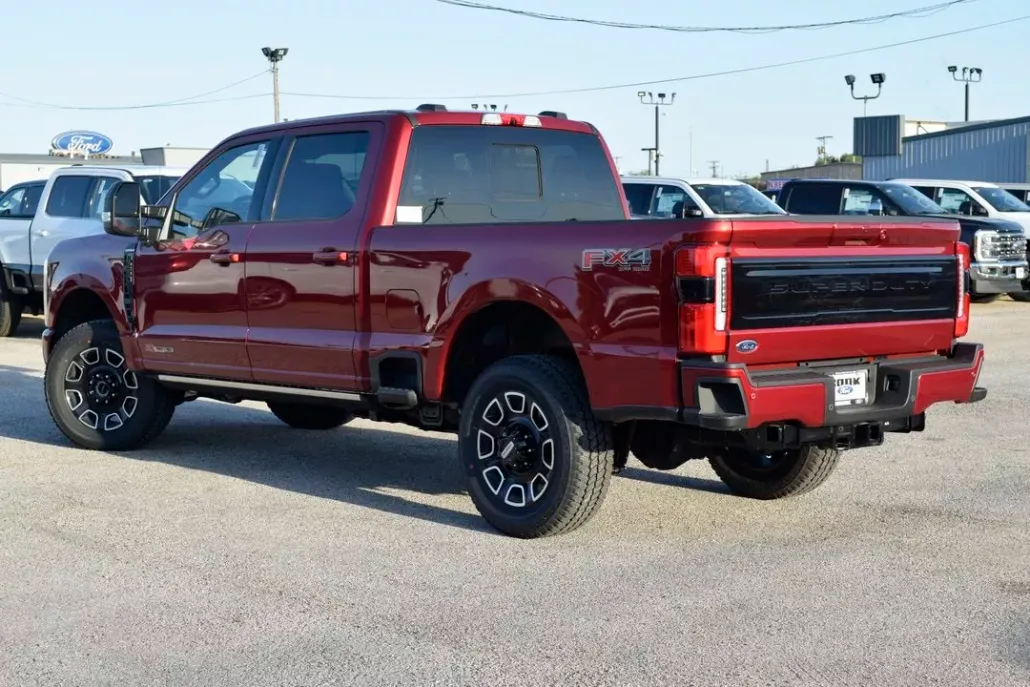 2025 Ford F-250 photo 1