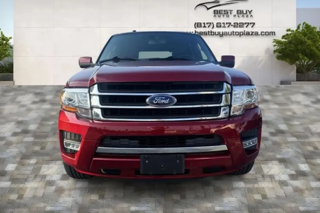2017 Ford Expedition Limited photo 1