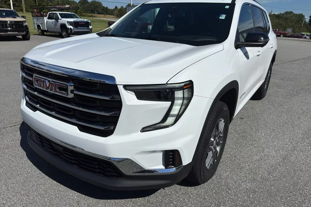 2025 Gmc Acadia Elevation photo 1