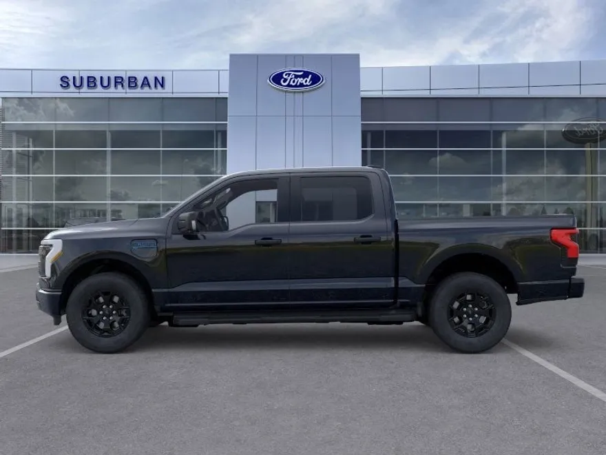 2025 Ford F-150 Lightning XLT photo 1